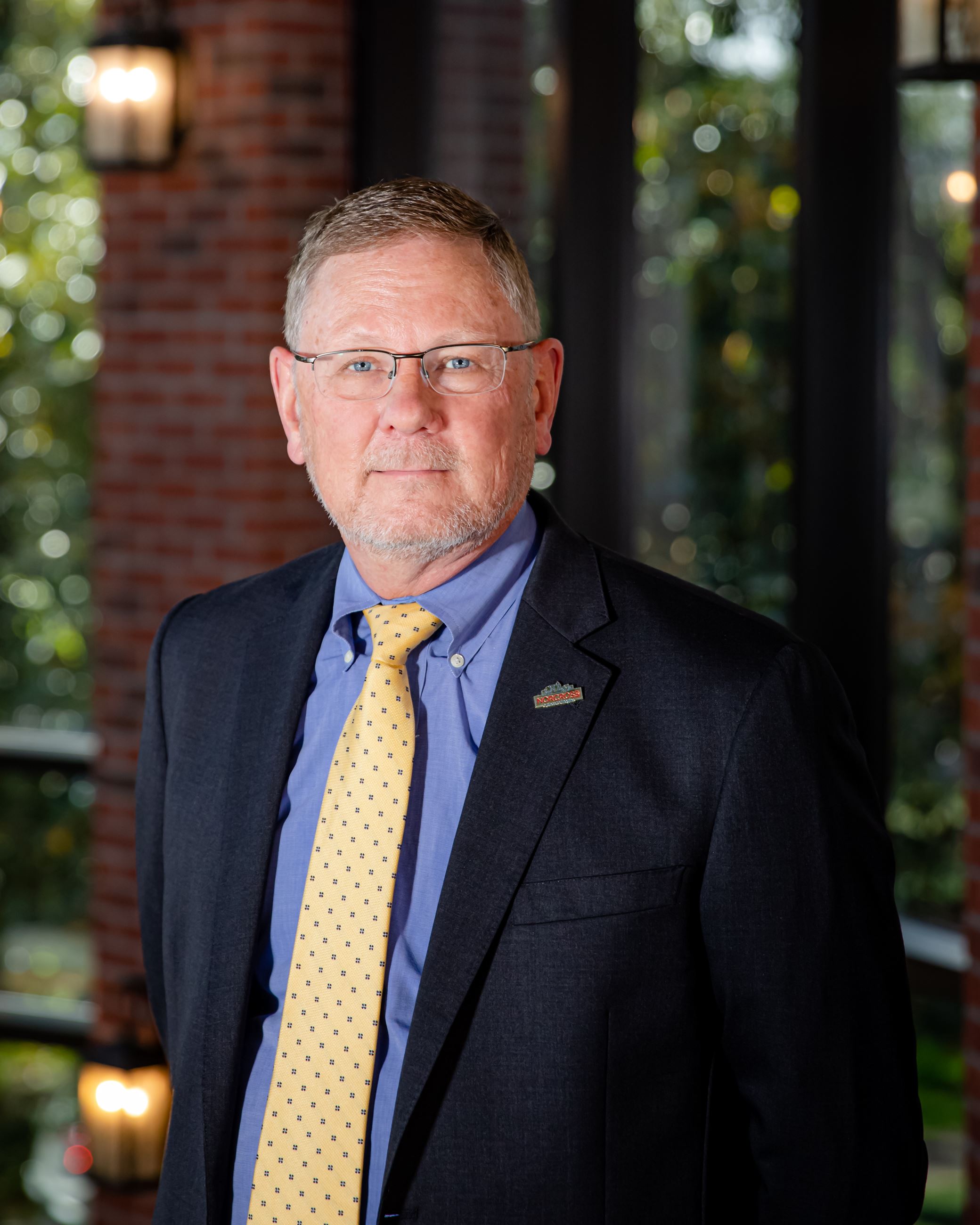 headshot of norcross city manager eric johnson