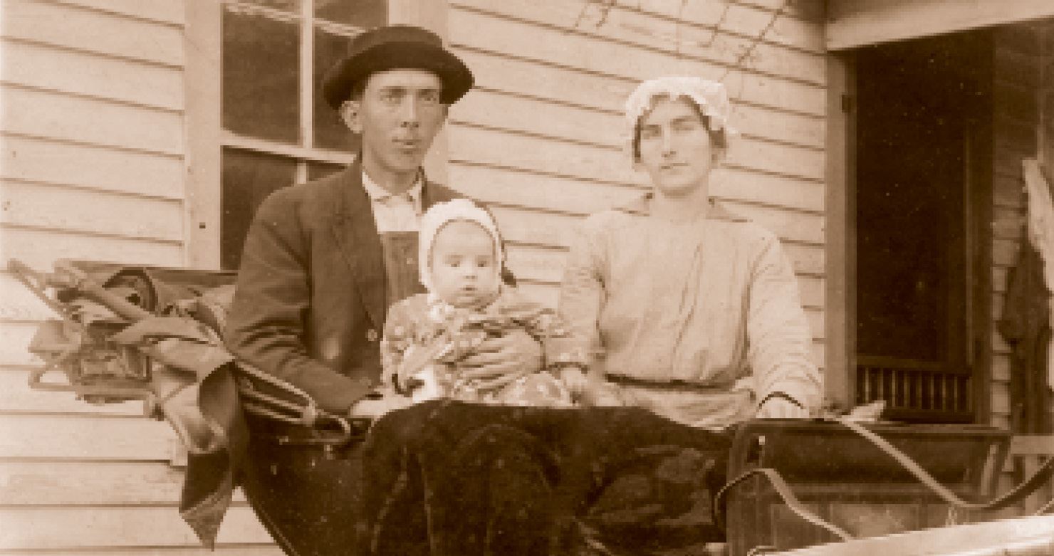 H.H. and Mardell Cofer with son Marshall, circa 1915