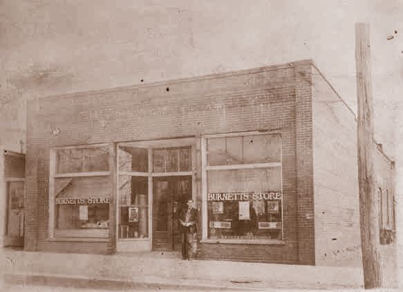 Burnett store at the corner of Holcomb Bridge and South Peachtree  in the early 1900s
